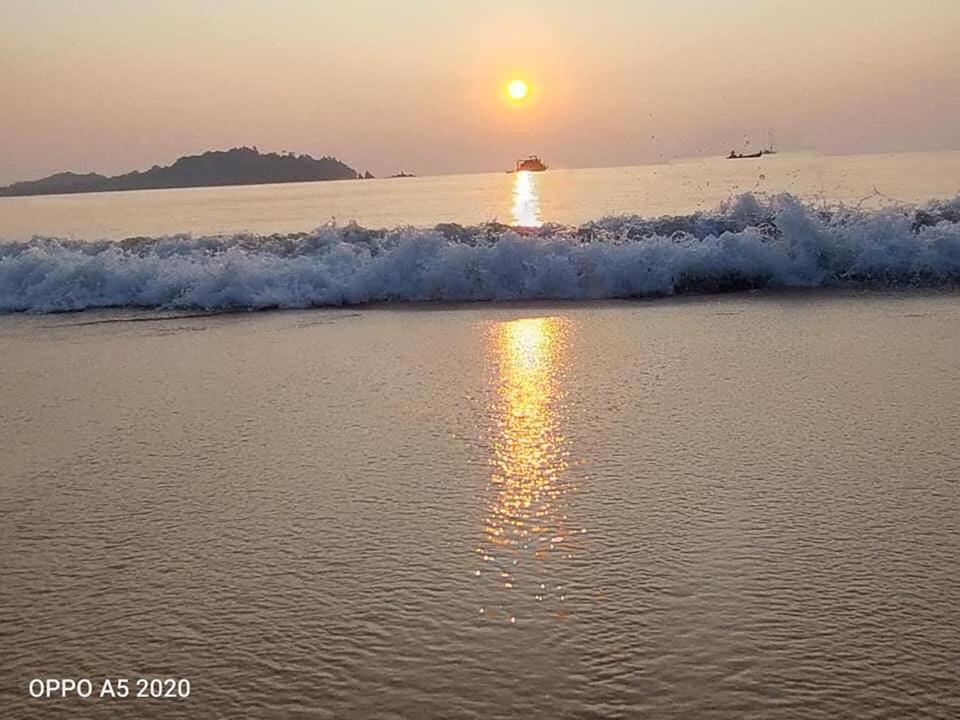 Starlight Beach Resort Koh Phayam Zewnętrze zdjęcie