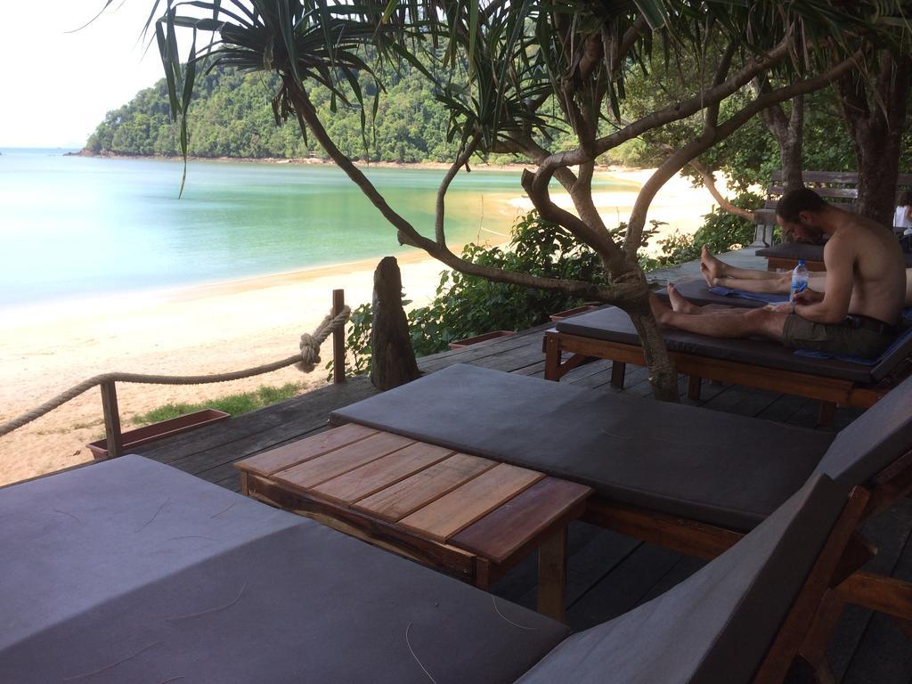 Starlight Beach Resort Koh Phayam Zewnętrze zdjęcie