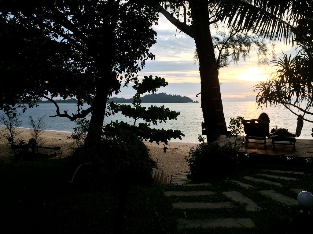 Starlight Beach Resort Koh Phayam Zewnętrze zdjęcie