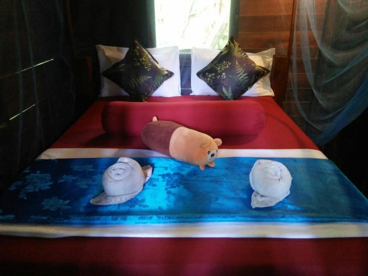 Starlight Beach Resort Koh Phayam Zewnętrze zdjęcie